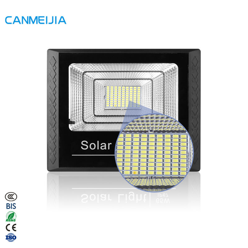 Anti Korosi 45W 100LM / W Solar Flood Lights Untuk Halaman Belakang