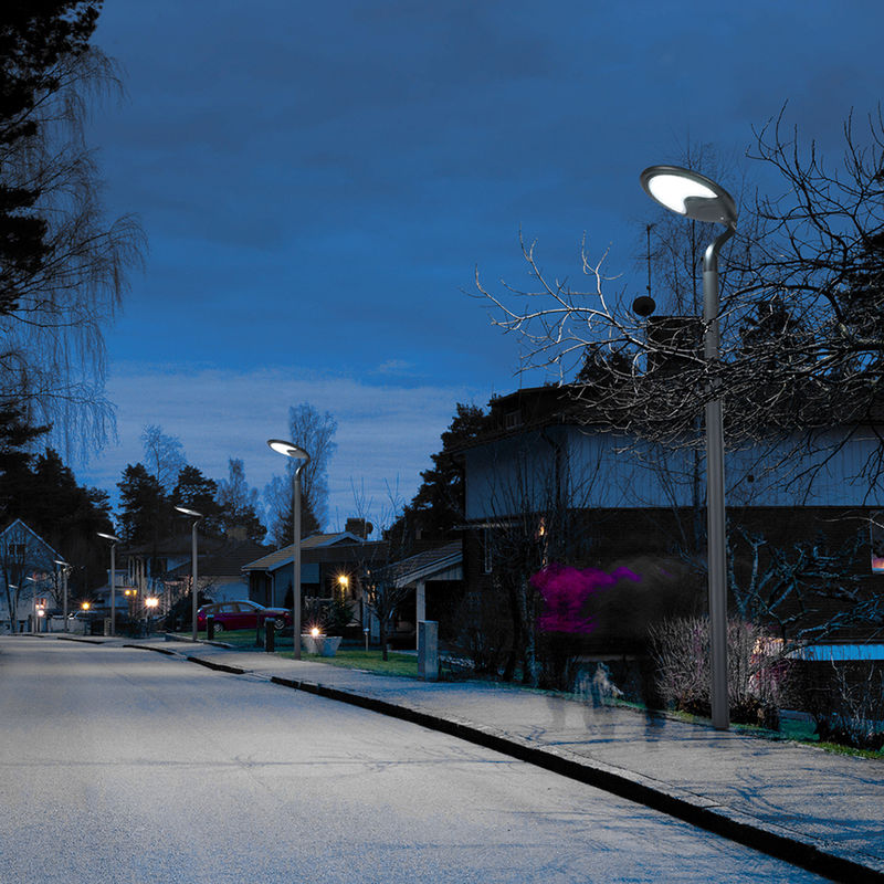 Halaman Jalan 25W Lampu Taman LED Surya Untuk Penggunaan Rumah Pembangkit Listrik Tenaga Surya
