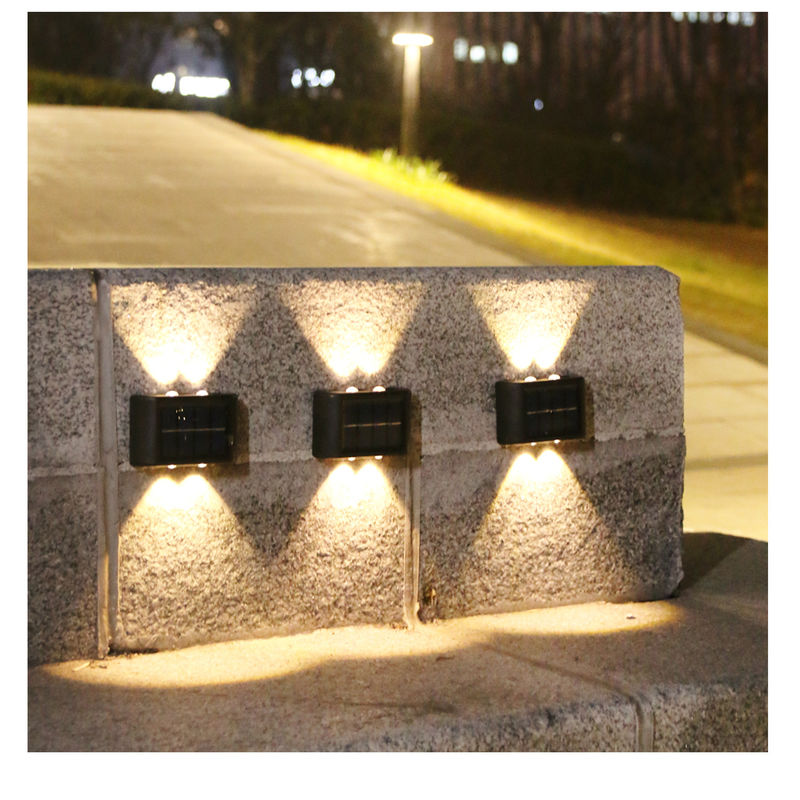 Lampu Dinding Suasana Tahan Air Bersinar 600mah Surya LED Taman Dekoratif Luar Ruangan